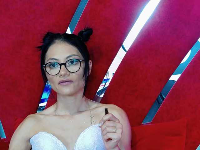 MayaLeey