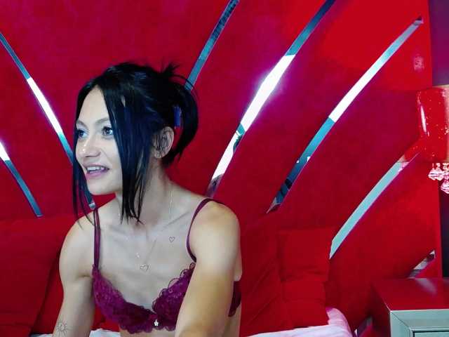 MayaLeey live cam on BongaCams