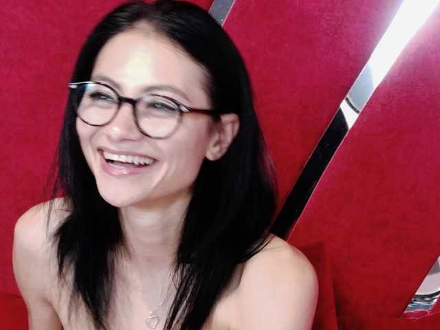 MayaLeey live cam on BongaCams