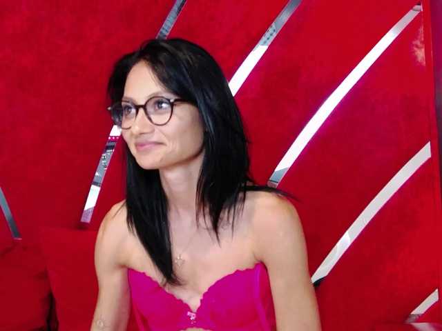 MayaLeey live cam on BongaCams