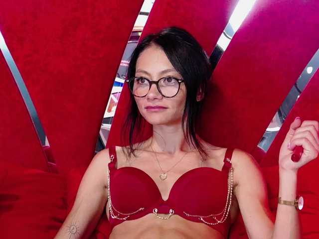 MayaLeey live cam on BongaCams