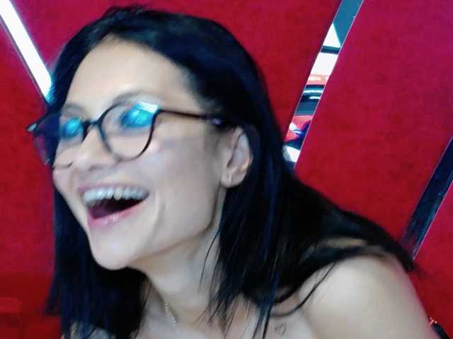 MayaLeey live cam preview