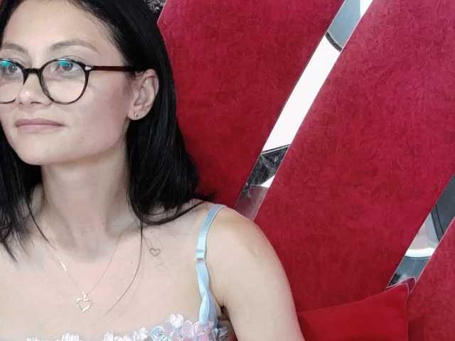 MayaLeey live cam on BongaCams