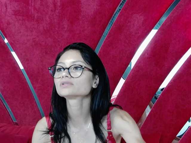 MayaLeey live cam on BongaCams