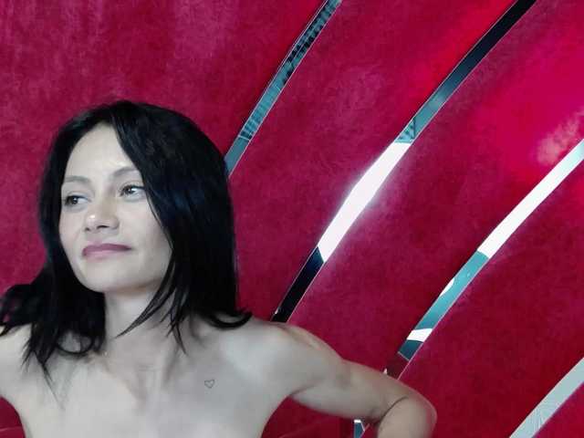 MayaLeey live cam on BongaCams