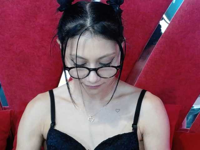 MayaLeey live cam on BongaCams