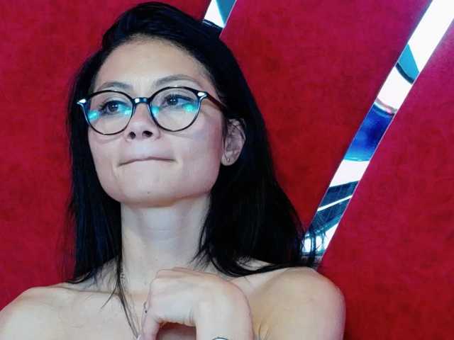 MayaLeey live cam preview