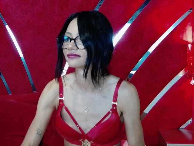 MayaLeey live cam on BongaCams