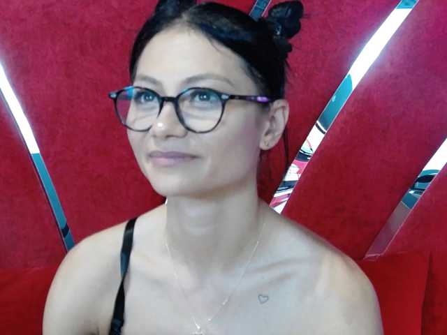 MayaLeey