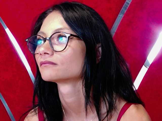 MayaLeey live cam on BongaCams