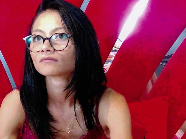 MayaLeey live cam on BongaCams