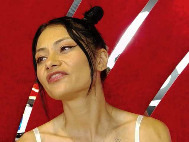 MayaLeey live cam on BongaCams