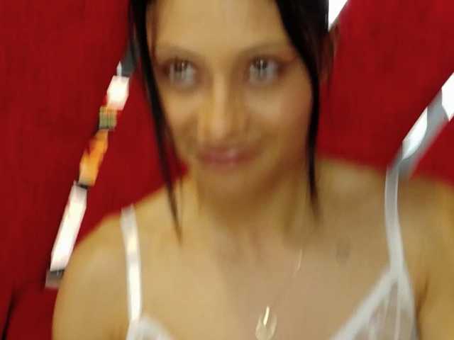 MayaLeey live cam on BongaCams