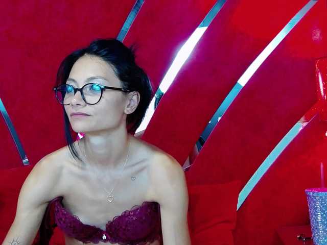 MayaLeey live cam on BongaCams