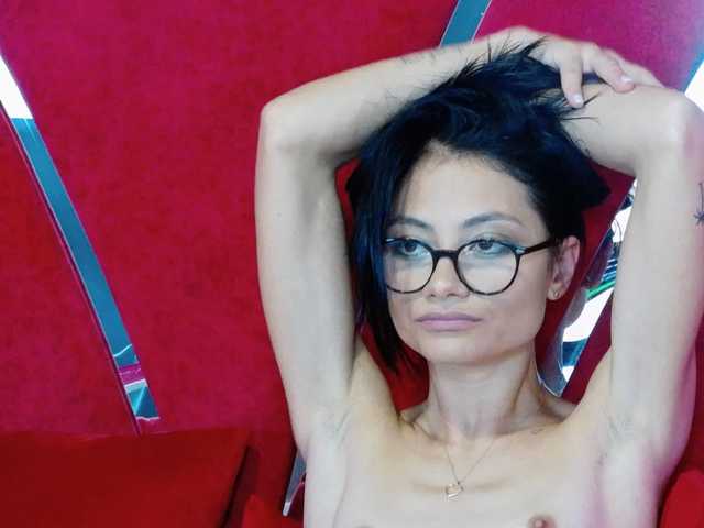MayaLeey live cam on BongaCams