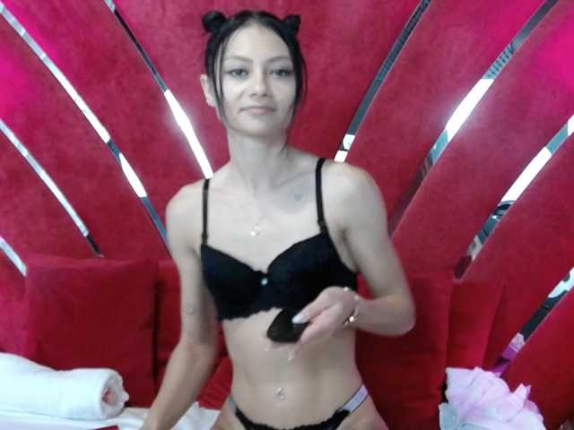 MayaLeey live cam on BongaCams