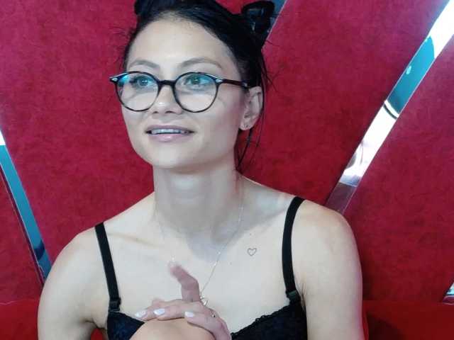 MayaLeey live cam on BongaCams
