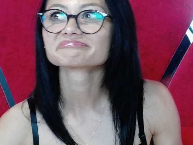 MayaLeey live cam on BongaCams