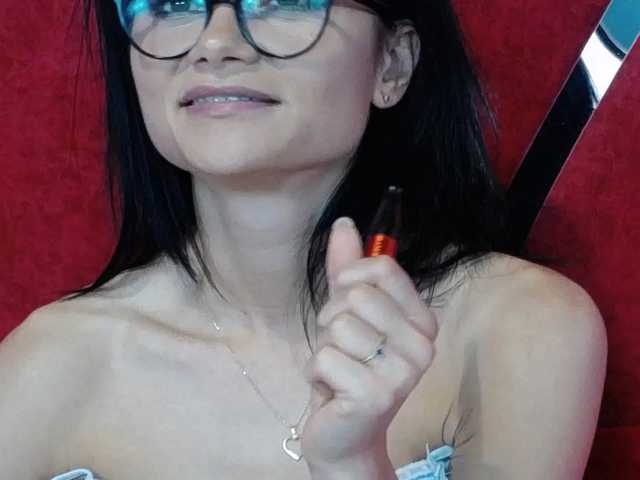 MayaLeey live cam on BongaCams