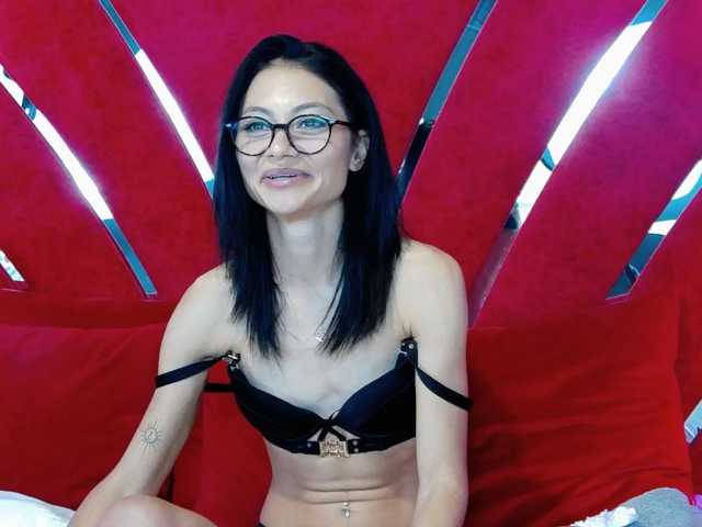 MayaLeey live cam preview