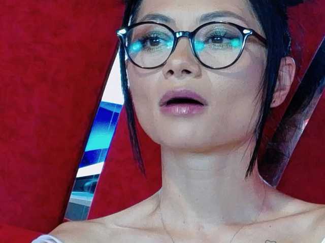 MayaLeey