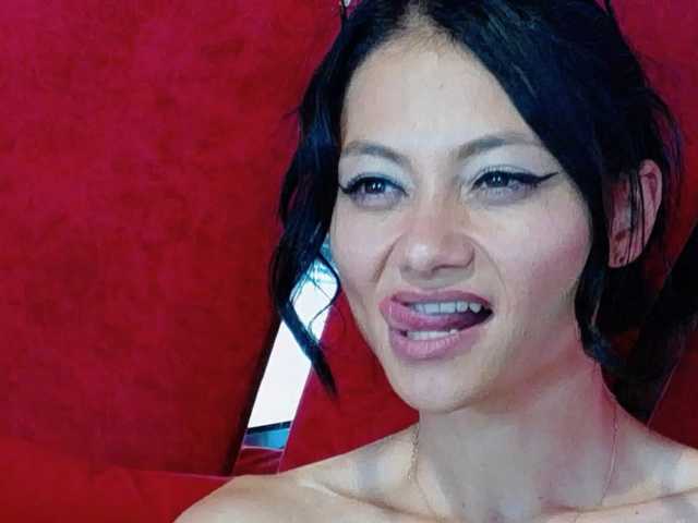 MayaLeey live cam on BongaCams