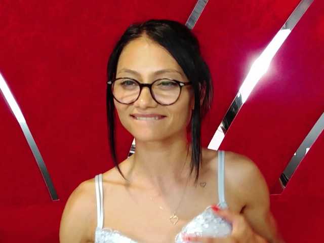 MayaLeey live cam on BongaCams