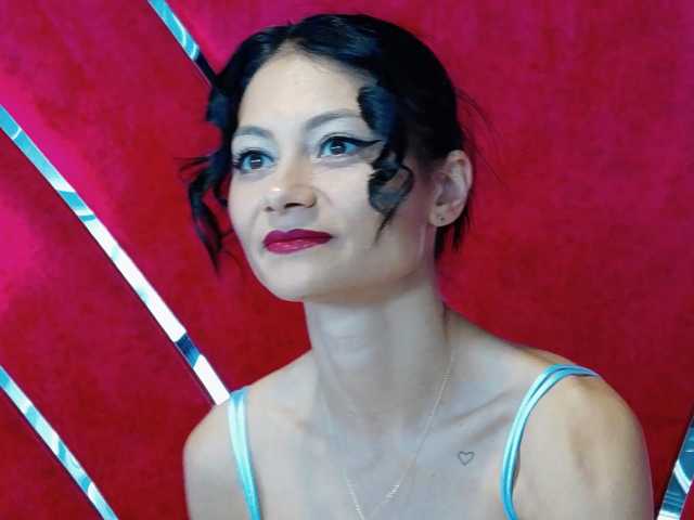 MayaLeey live cam on BongaCams