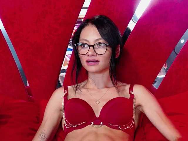 MayaLeey live cam on BongaCams