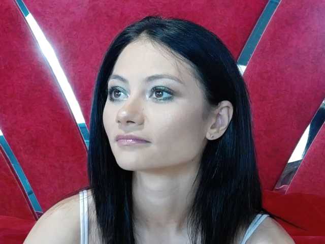 MayaLeey live cam on BongaCams