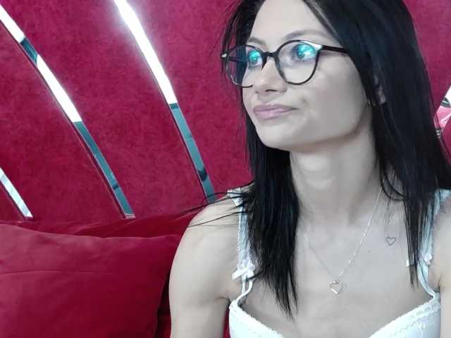 MayaLeey live cam on BongaCams
