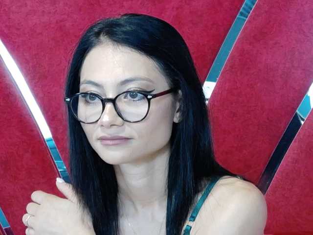 MayaLeey live cam on BongaCams