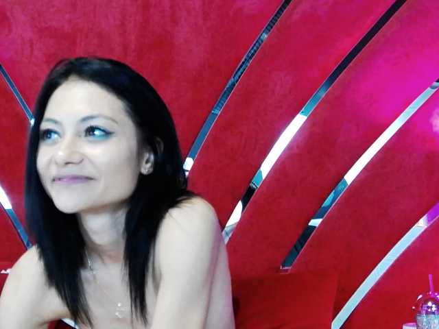 MayaLeey live cam on BongaCams
