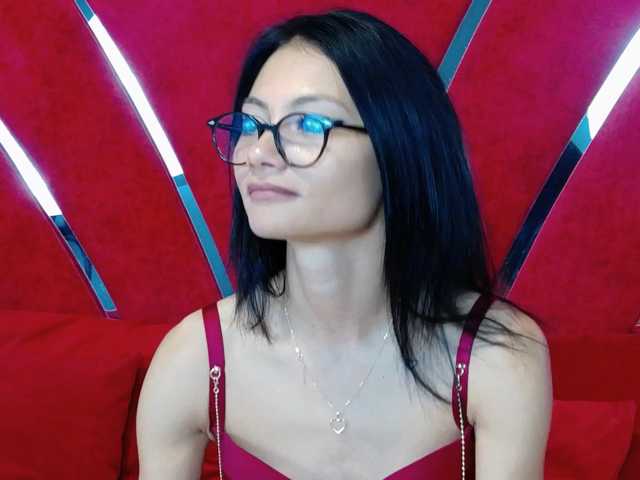 MayaLeey live cam preview