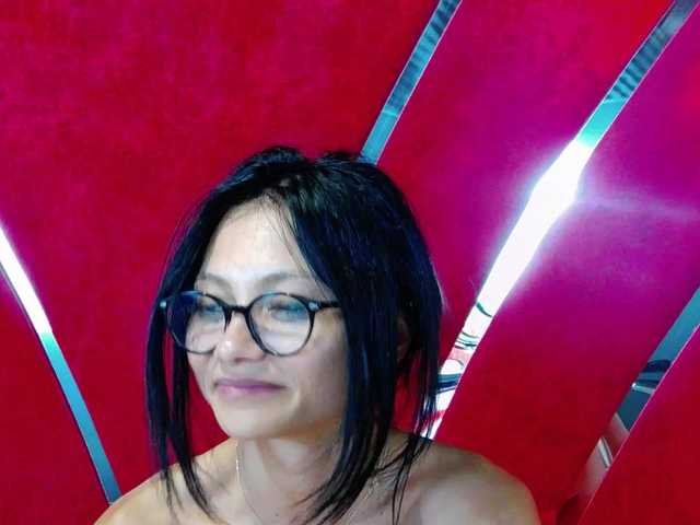 MayaLeey live cam on BongaCams