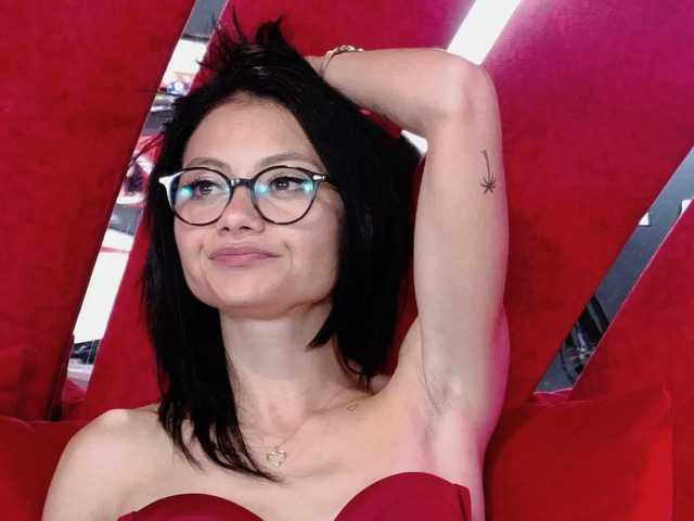 MayaLeey live cam on BongaCams