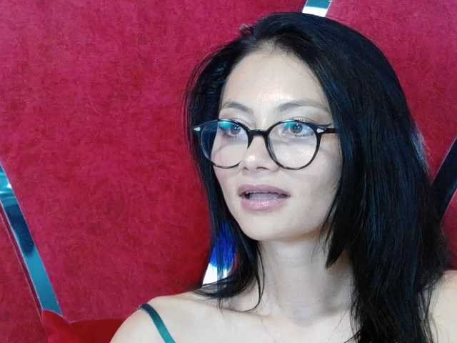 MayaLeey live cam on BongaCams