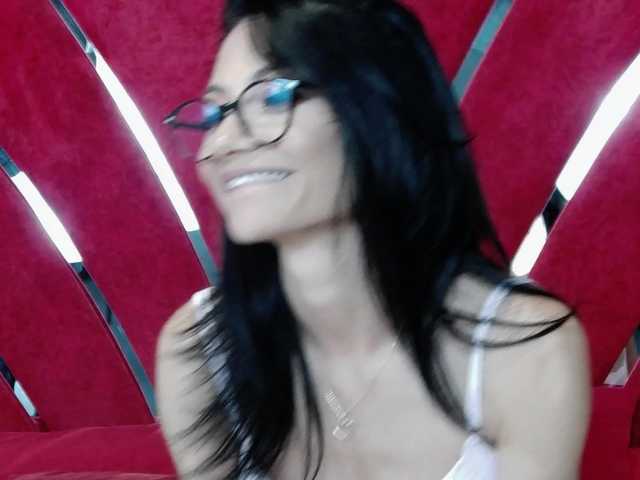 MayaLeey live cam on BongaCams