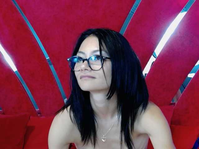MayaLeey live cam on BongaCams