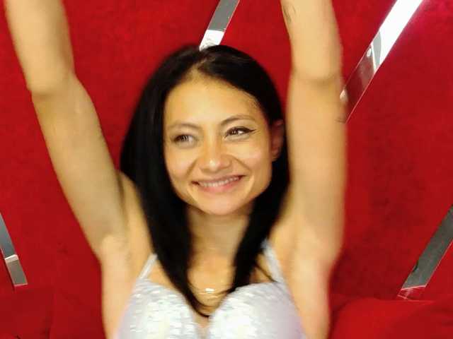 MayaLeey live cam on BongaCams