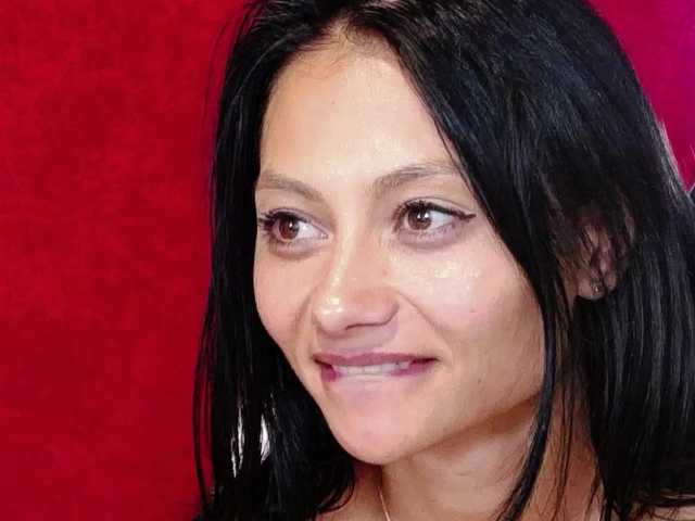 MayaLeey live cam on BongaCams