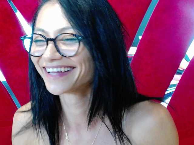 MayaLeey live cam on BongaCams