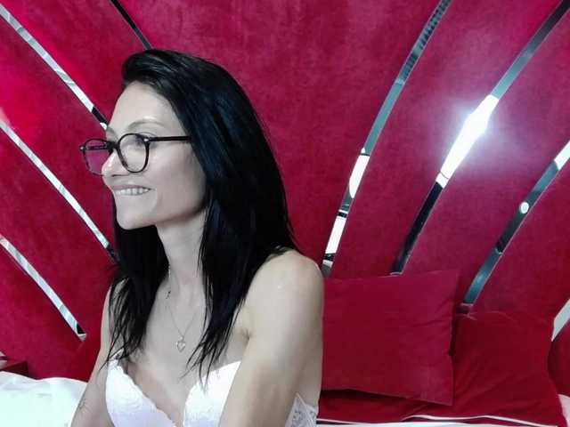 MayaLeey live cam on BongaCams