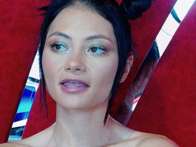 MayaLeey