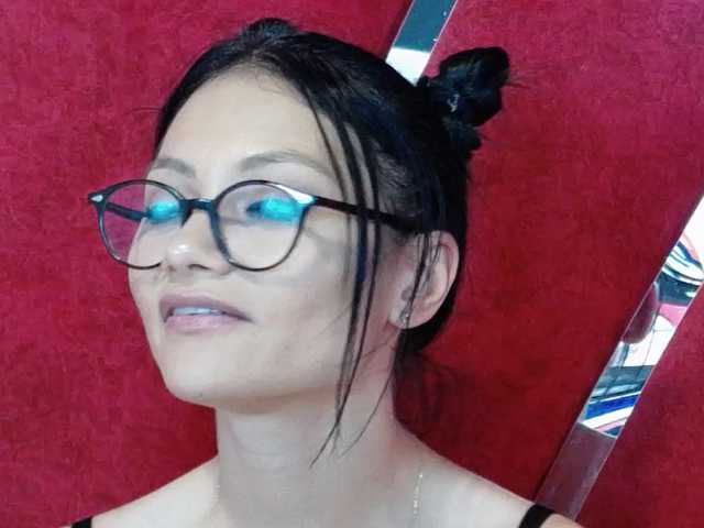 MayaLeey live cam on BongaCams