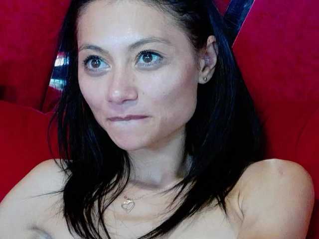 MayaLeey live cam on BongaCams
