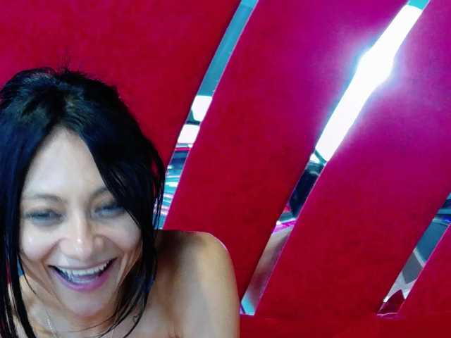 MayaLeey live cam on BongaCams