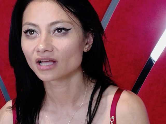 MayaLeey