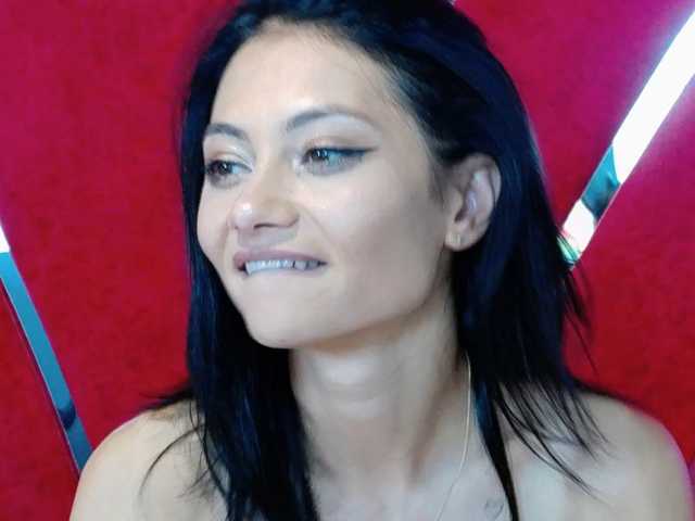 MayaLeey live cam on BongaCams