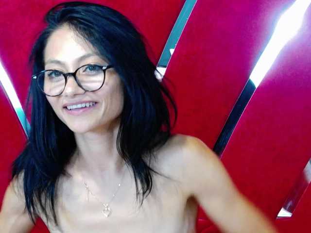 MayaLeey live cam on BongaCams